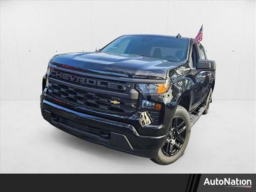 2025 Chevrolet Silverado 1500 Custom