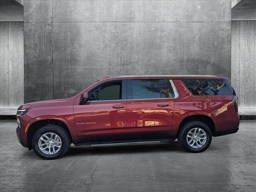 2025 Chevrolet Suburban LT