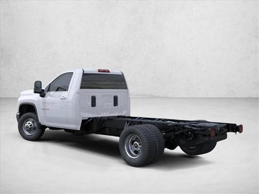 2025 Chevrolet Silverado 3500 WT