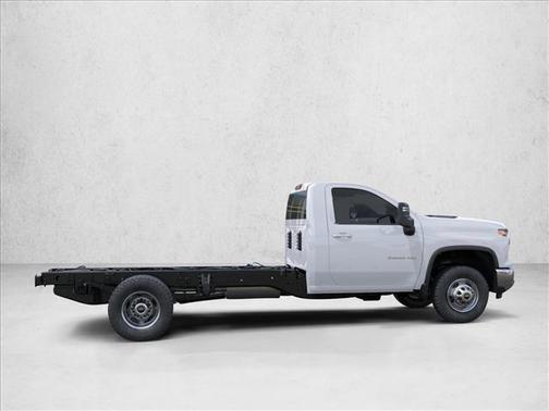 2025 Chevrolet Silverado 3500 WT