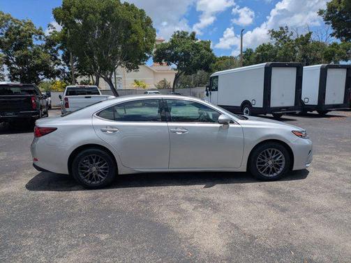 2018 Lexus ES 350 Base