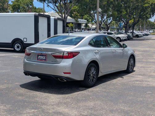 2018 Lexus ES 350 Base
