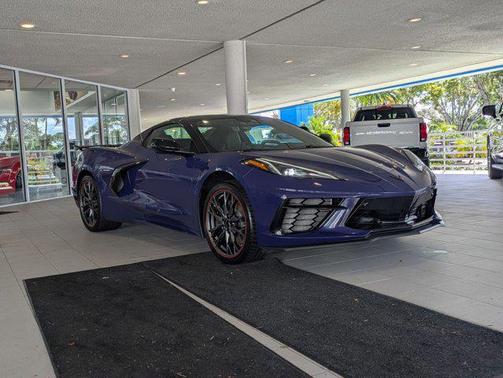 2025 Chevrolet Corvette Stingray w/2LT