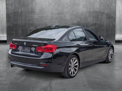 2018 BMW 320 i