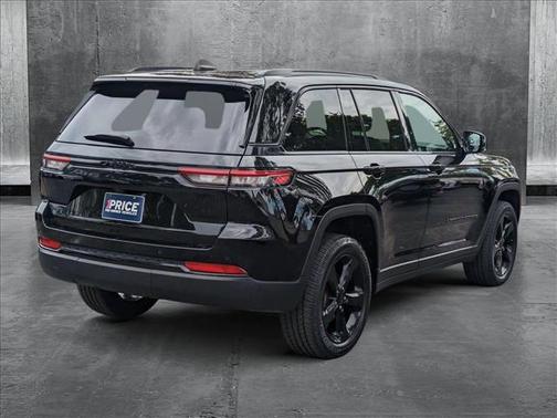 2024 Jeep Grand Cherokee Altitude