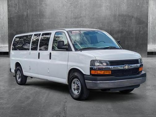 2015 Chevrolet Express 3500 LT