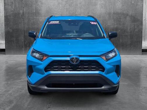 2020 Toyota RAV4 LE