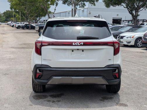 2024 Kia Seltos X-Line