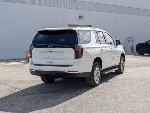 2025 Chevrolet Tahoe LS