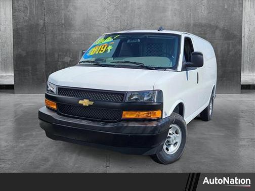 2025 Chevrolet Express 2500 RWD 2500 Regular Wheelbase WT