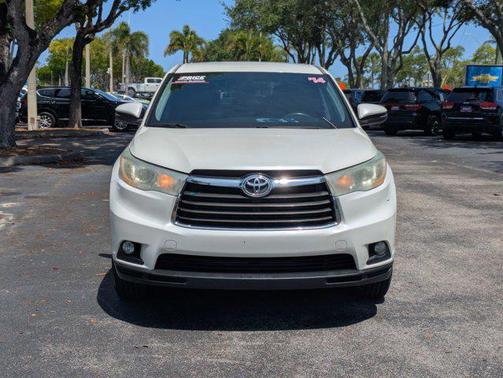 2014 Toyota Highlander LE Plus
