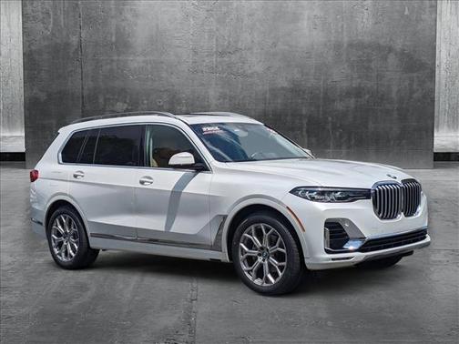 2022 BMW X7 xDrive40i