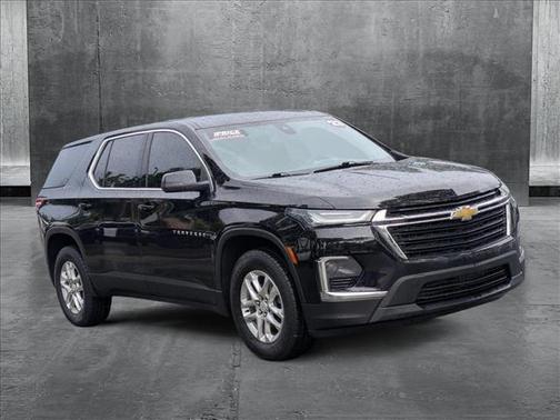 2023 Chevrolet Traverse LS