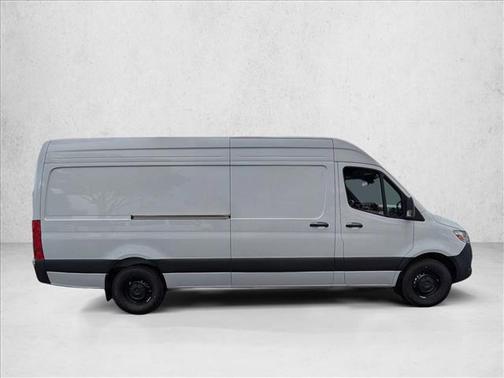 2025 Mercedes-Benz Sprinter 2500 High Roof