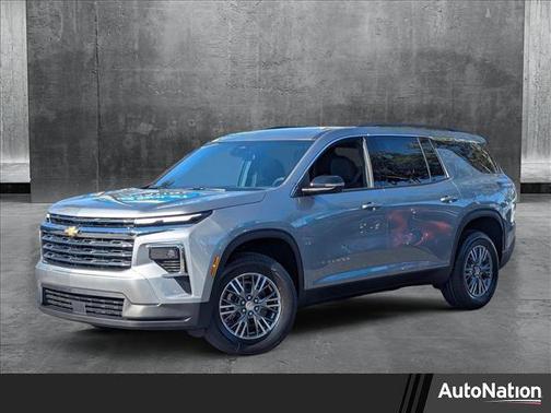 2025 Chevrolet Traverse LT
