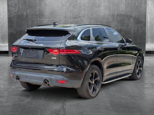 2019 Jaguar F-PACE 25t Premium