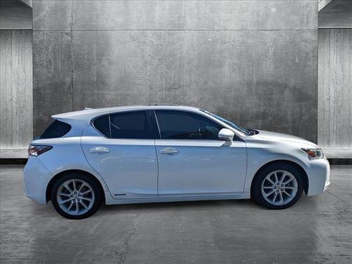 2013 Lexus CT 200h Hybrid