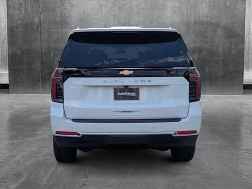 2025 Chevrolet Suburban LS
