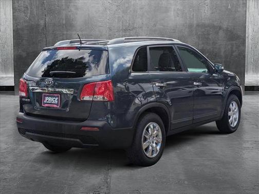 2011 Kia Sorento LX