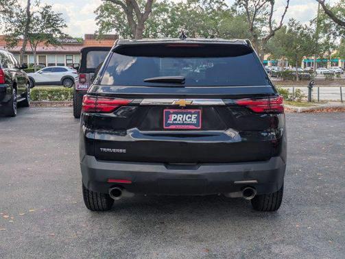 2023 Chevrolet Traverse LS
