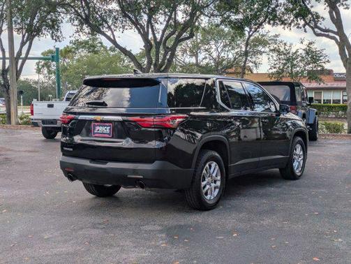 2023 Chevrolet Traverse LS