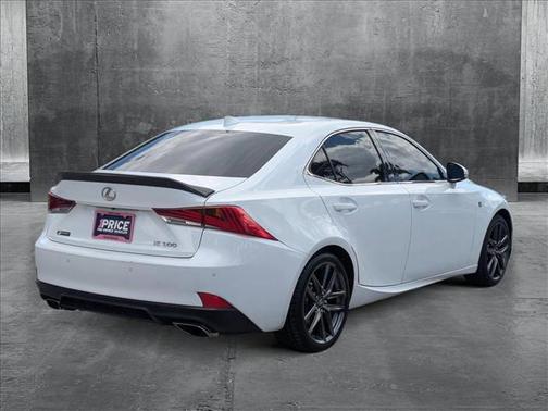 2018 Lexus IS 300 Base