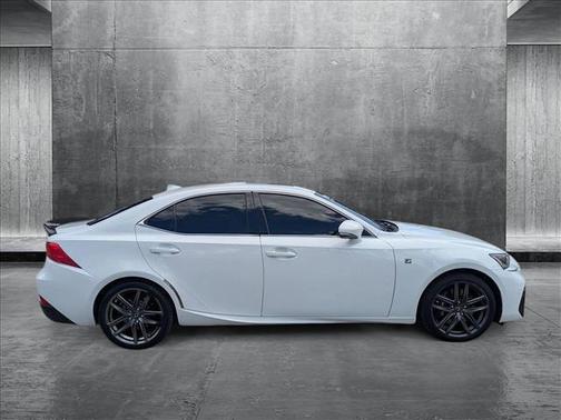 2018 Lexus IS 300 Base