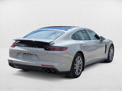 2020 Porsche Panamera 4S
