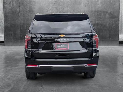 2025 Chevrolet Tahoe LS