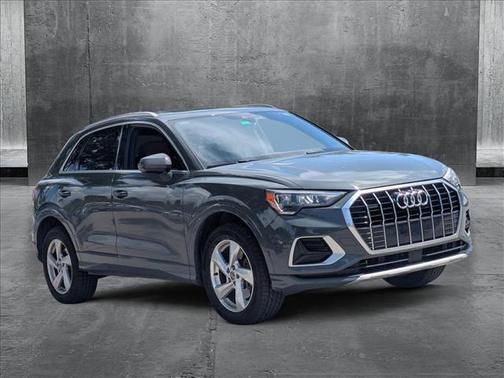 2020 Audi Q3 45 Premium