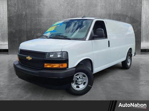 2025 Chevrolet Express 2500 RWD 2500 Regular Wheelbase WT