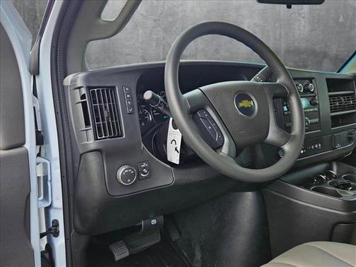 2025 Chevrolet Express 2500 RWD 2500 Regular Wheelbase WT