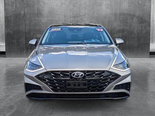 2022 Hyundai SONATA Limited