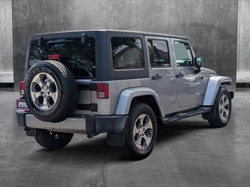 2017 Jeep Wrangler Unlimited Sahara