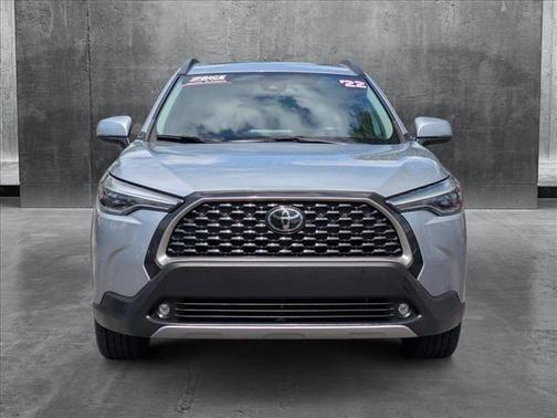 2022 Toyota Corolla Cross XLE