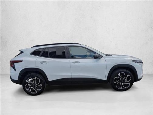 2025 Chevrolet Trax FWD 2RS