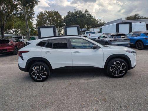 2025 Chevrolet Trax FWD 2RS