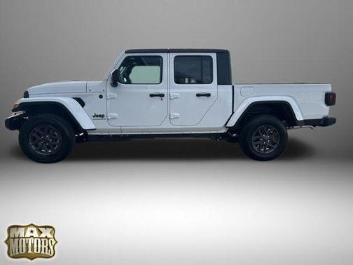 2026 Jeep Gladiator Sport S