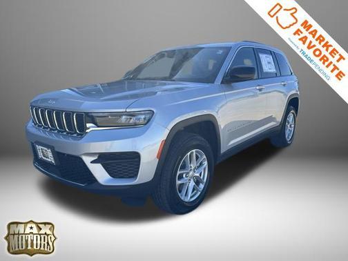 Silver Zynith 2026 Jeep Grand Cherokee Altitude