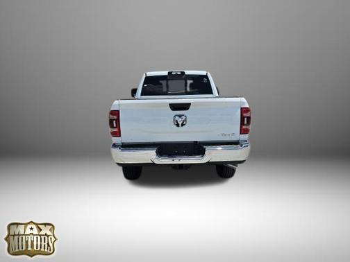 2024 RAM 2500 Tradesman Crew Cab 4x4 6'4' Box