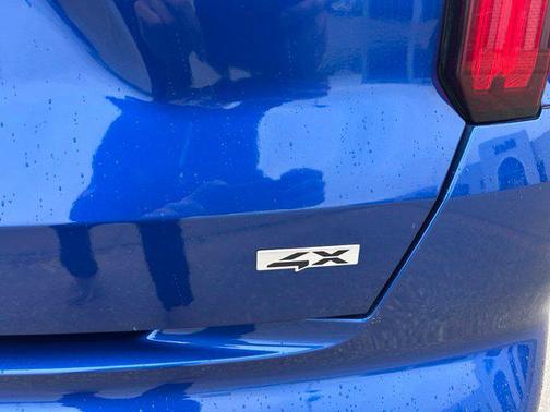 Sapphire Blue 2023 Kia Sorento SX