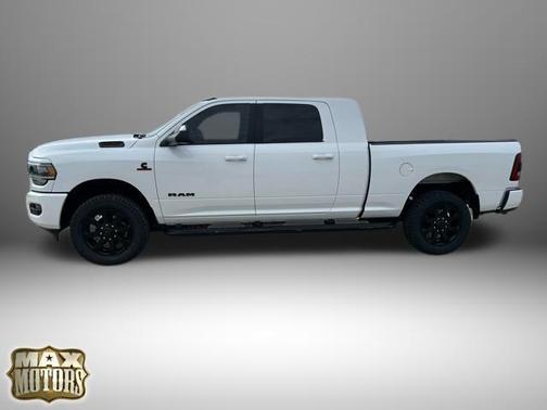 2022 RAM 3500 Big Horn Mega Cab 4x4 6'4' Box