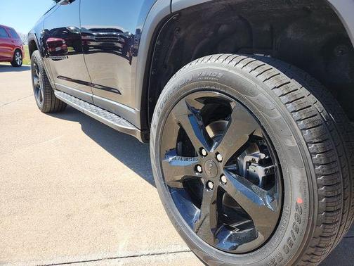 2024 Jeep Grand Cherokee Limited X