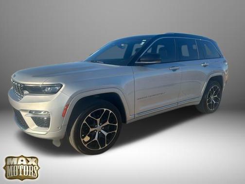 2022 Jeep Grand Cherokee Summit