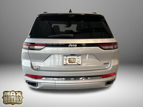 2025 Jeep Grand Cherokee Overland