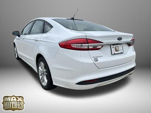 Oxford White 2018 Ford Fusion SE