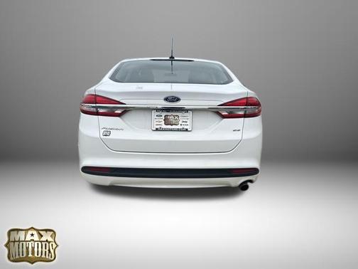 Oxford White 2018 Ford Fusion SE