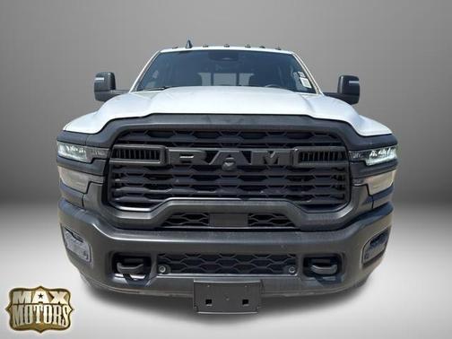 2025 RAM 2500 Tradesman Crew Cab 4x4 6'4' Box