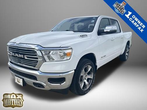 Bright White Clearcoat 2023 RAM 1500 Laramie