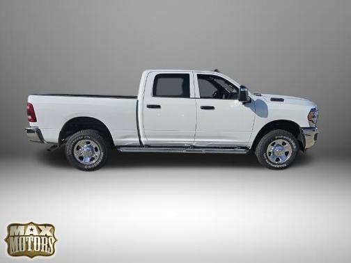 2024 RAM 2500 Tradesman Crew Cab 4x4 6'4' Box